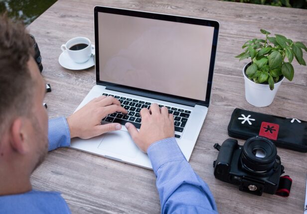 Welke webdesigners zijn het beste? Ontdek waarom Sanumwebdesign uitblinkt